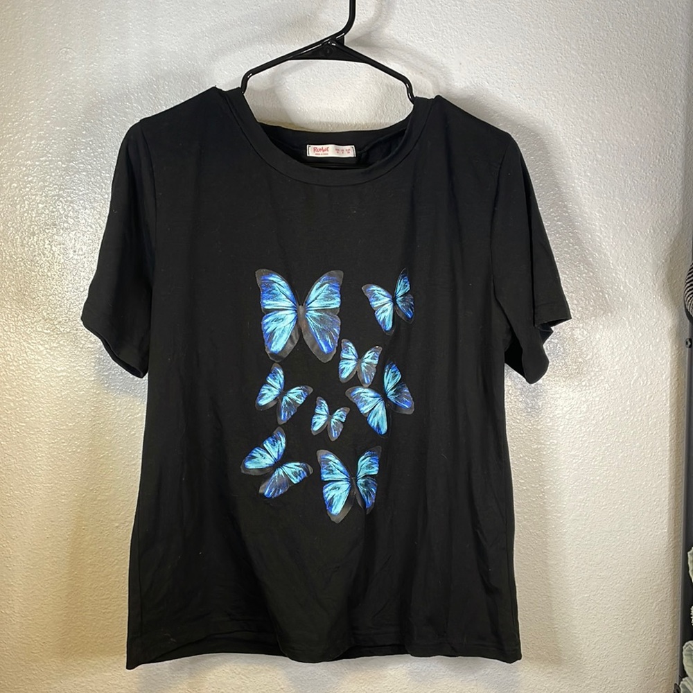 Romwe black butterfly t-Shirt.
